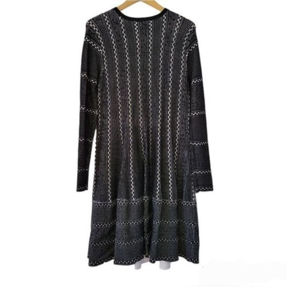 Katherine Barclay Long Sleeve Midi Pleated Dress Size 2X Black White. - Picture 8 of 11